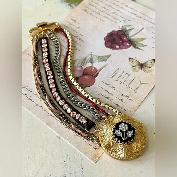 Juicy Couture Vintage Y2K Chunky Rhinestone Floral Mixed Media Bracelet 2010 - Picture 4 of 7
